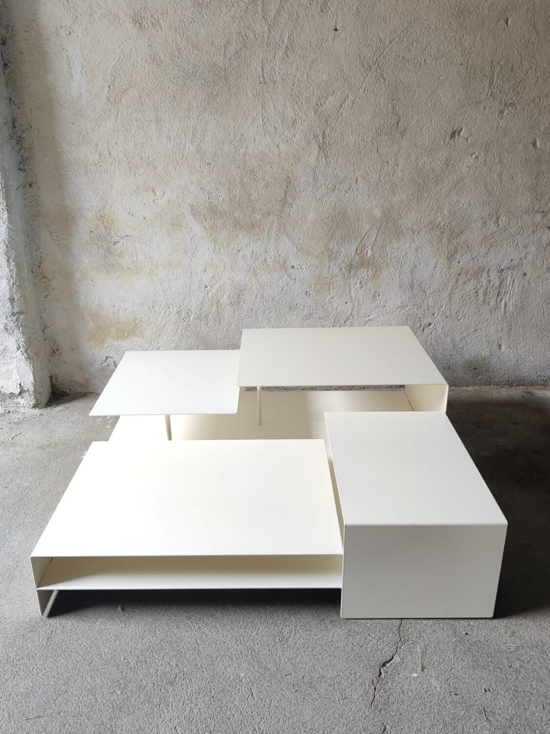 B2 coffee table for Living Divani