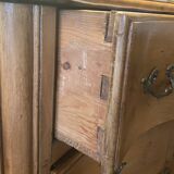 Eighteenth-century crossbow commode