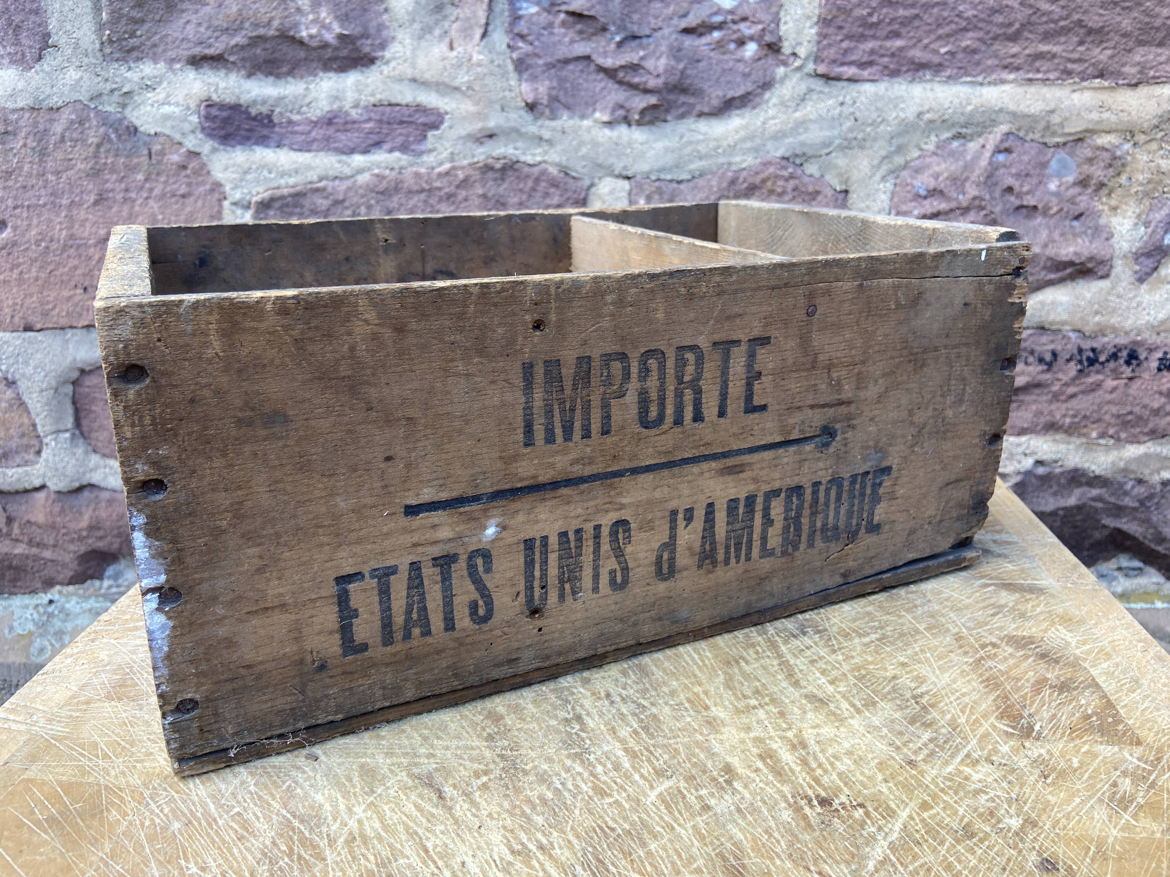 Vintage wooden case usa