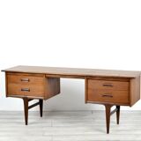 Bureau Afromosia du milieu du siècle de A. Younger conçu par John Herbert. Vintage Moderne / Rétro / Danois