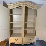 Provençal-style wardrobe