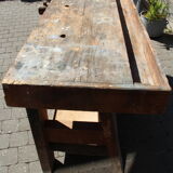 Industrial establishment with old vice 170 cm