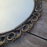 2 miroirs ovales anciens en métal