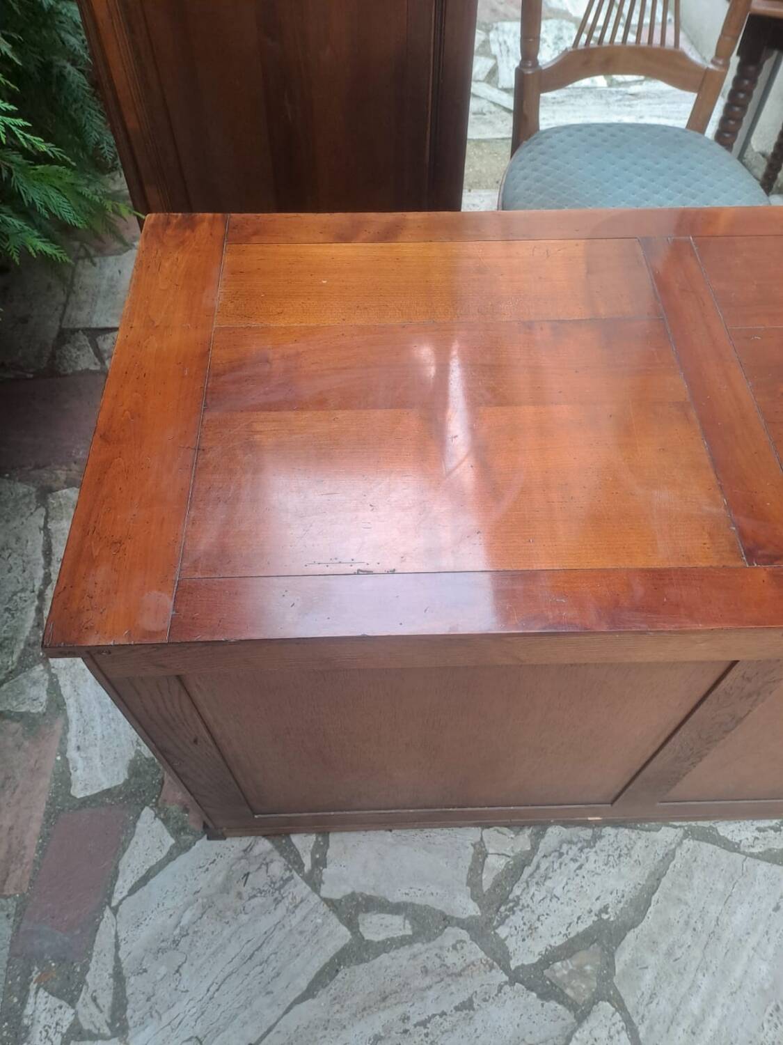 Commode Roche bobois en bois massif patine
