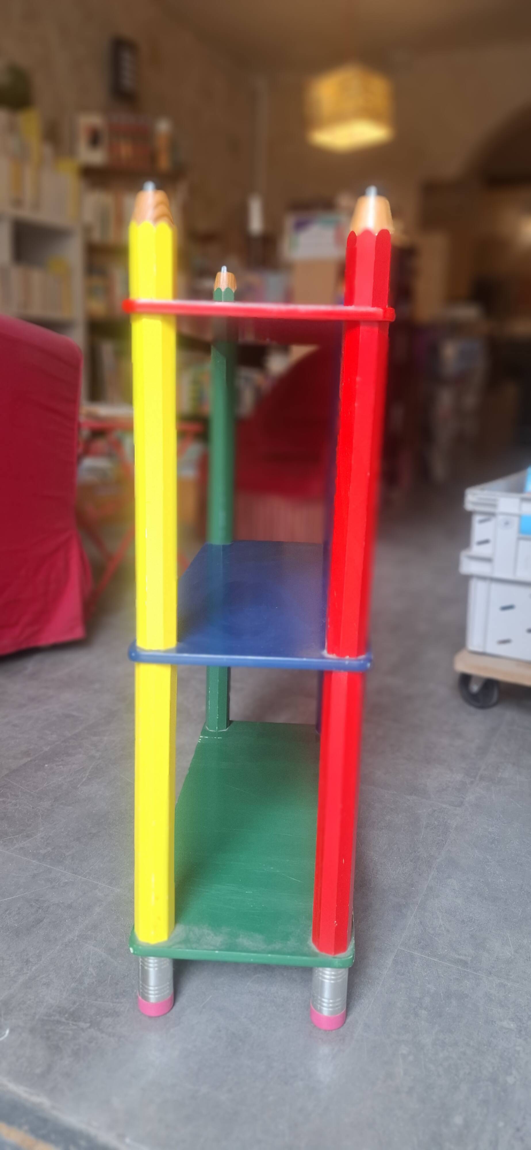 Etagère crayon Pierre Sala