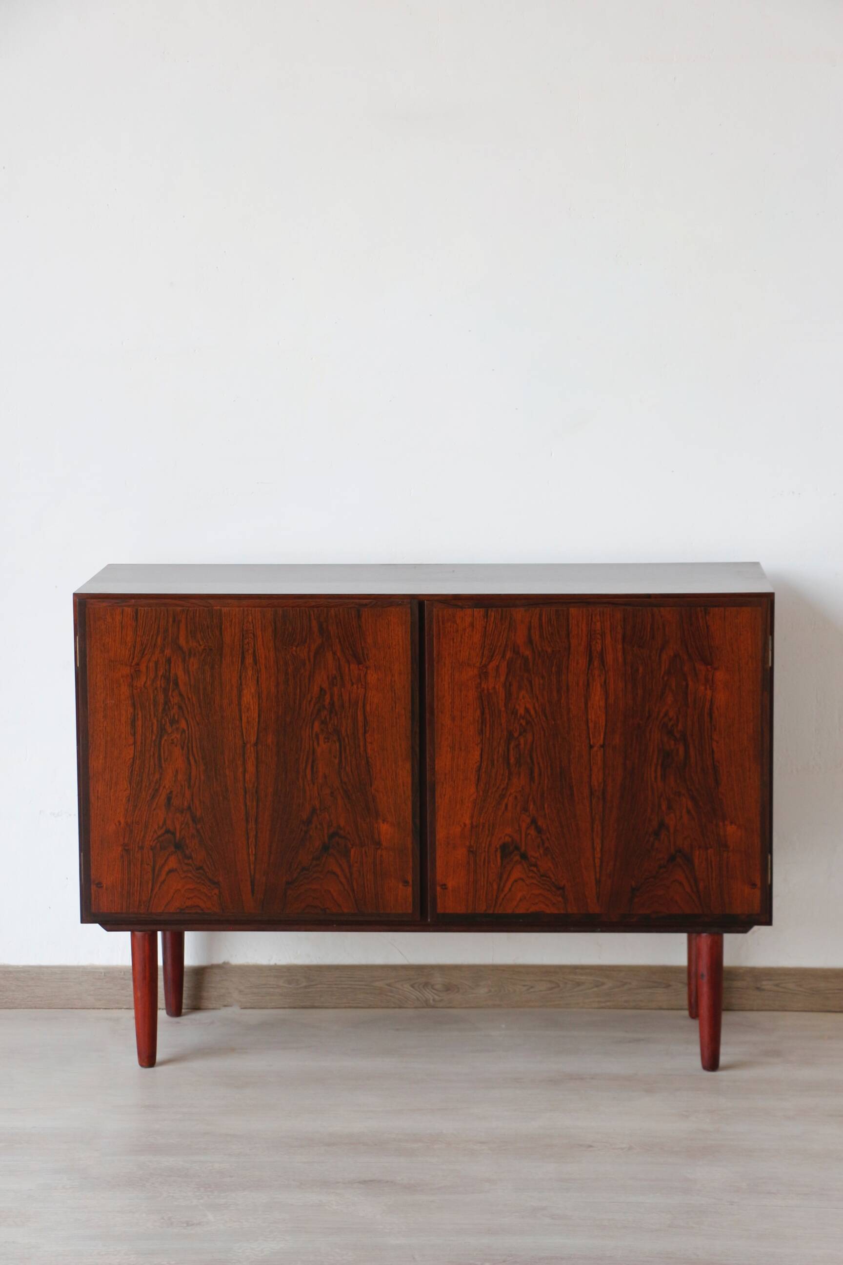 Enfilade Oman Jun in rosewood | Vintage Scandinavian design