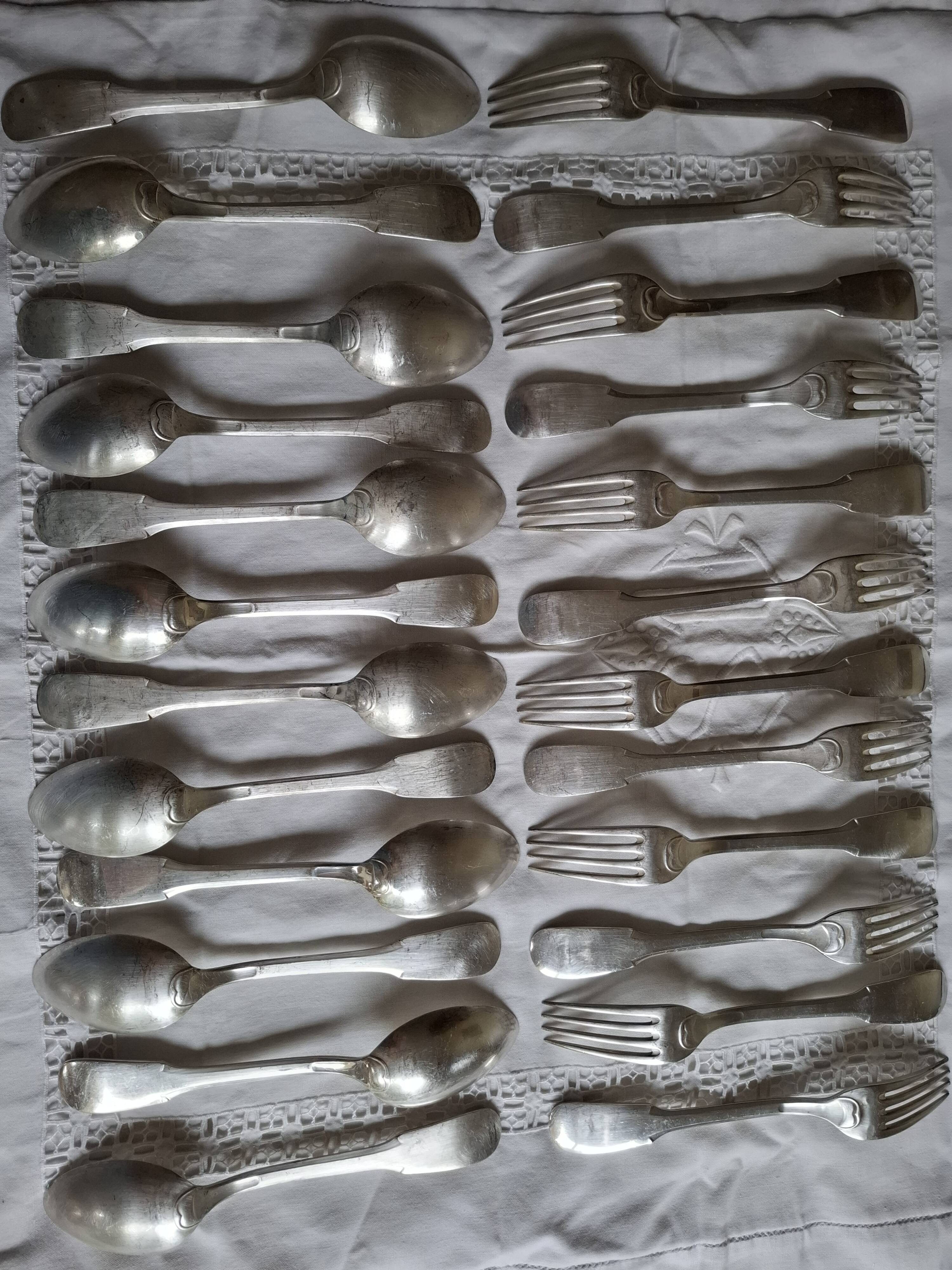 12 single-plate silver-plated metal cutlery sets, Vieux Paris F. Frionet