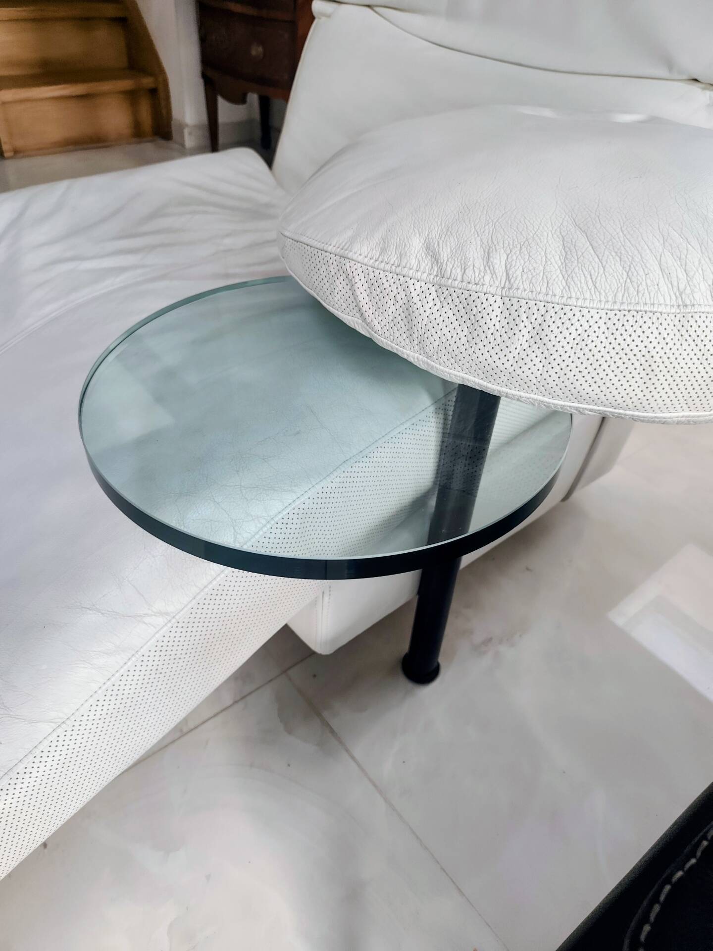 B & B Italia armchair model Arca from the 1980s in leather by Paolo Piva.