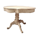 Violin table