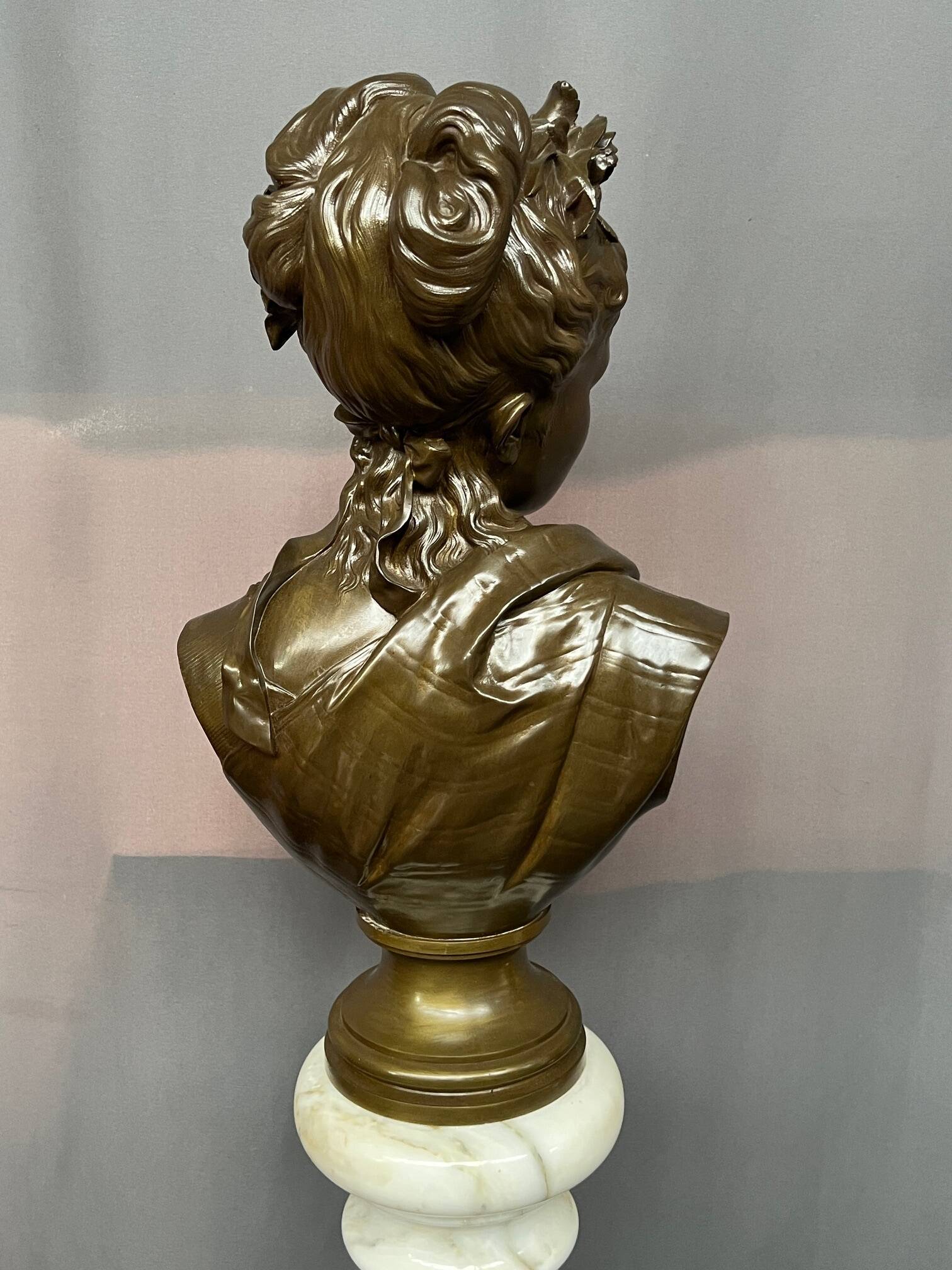 Léopold Harzé (1831–1893). Bronze bust of a young woman on a marble base. Belgium. Dated 1878.