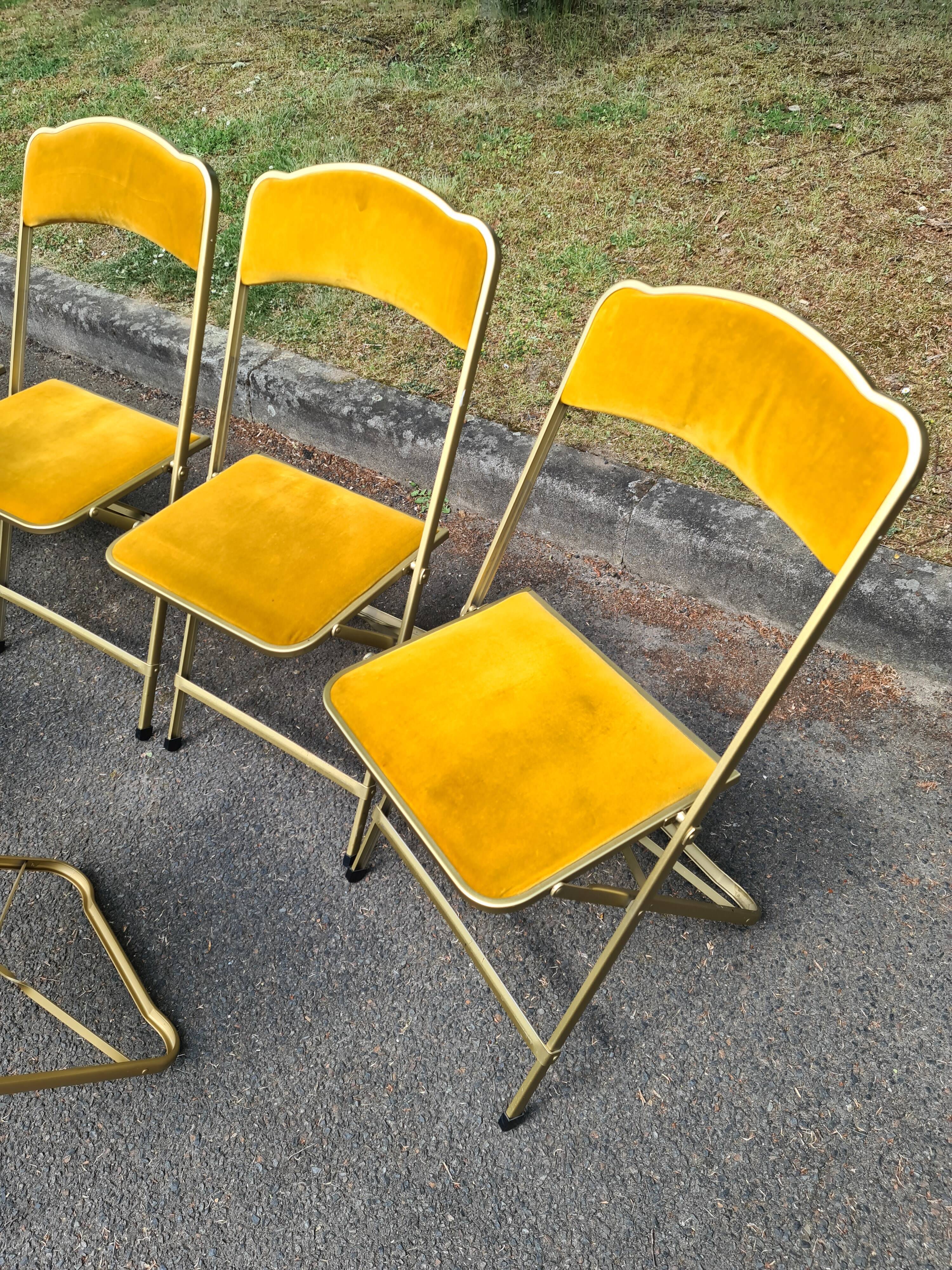Set of 10 folding chairs Chaisor "theater chair"