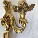 Paire d'appliques dorées style rocaille