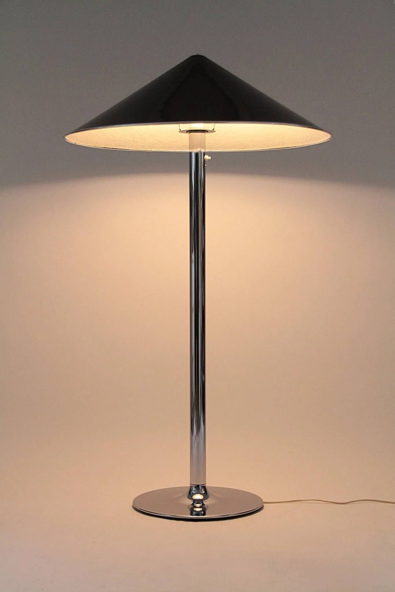 Ateljé Lyktan floor lamp with rare oversized custom shade – Sweden, 1970s