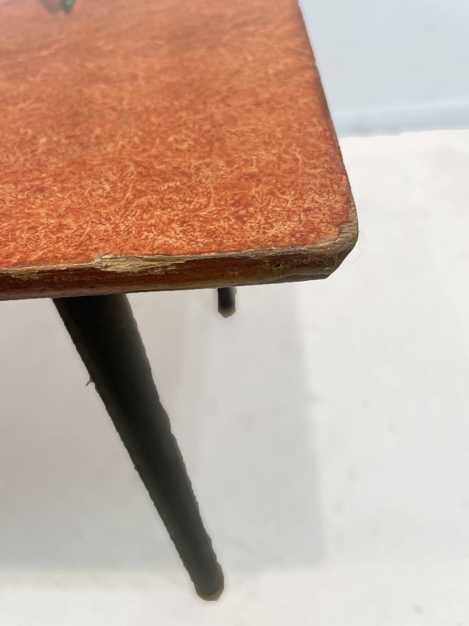 Coffee table from the "Decalage" Group, Italy, 1960s.