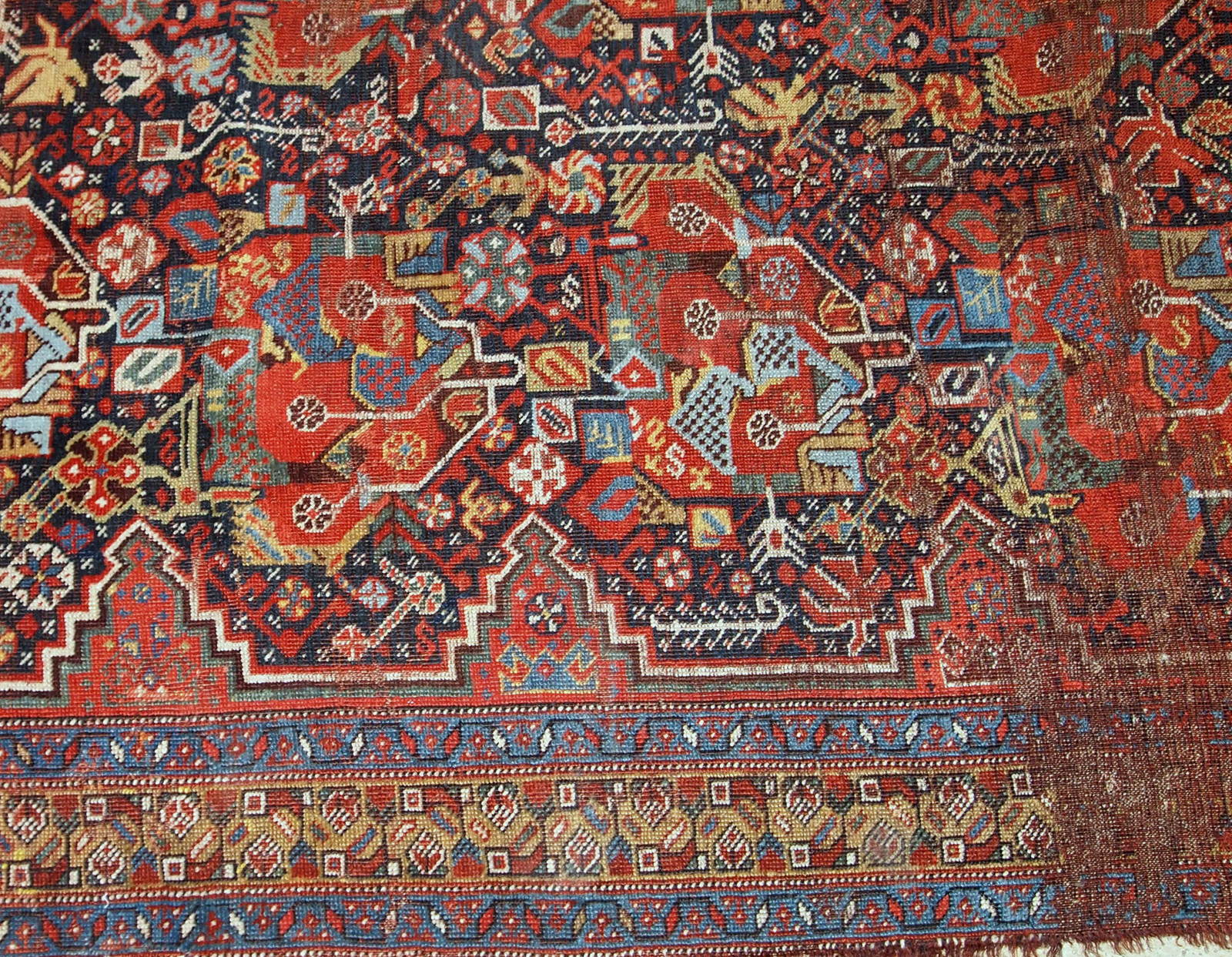 Handmade Oriental antique carpet 149cm x 195cm 1840s