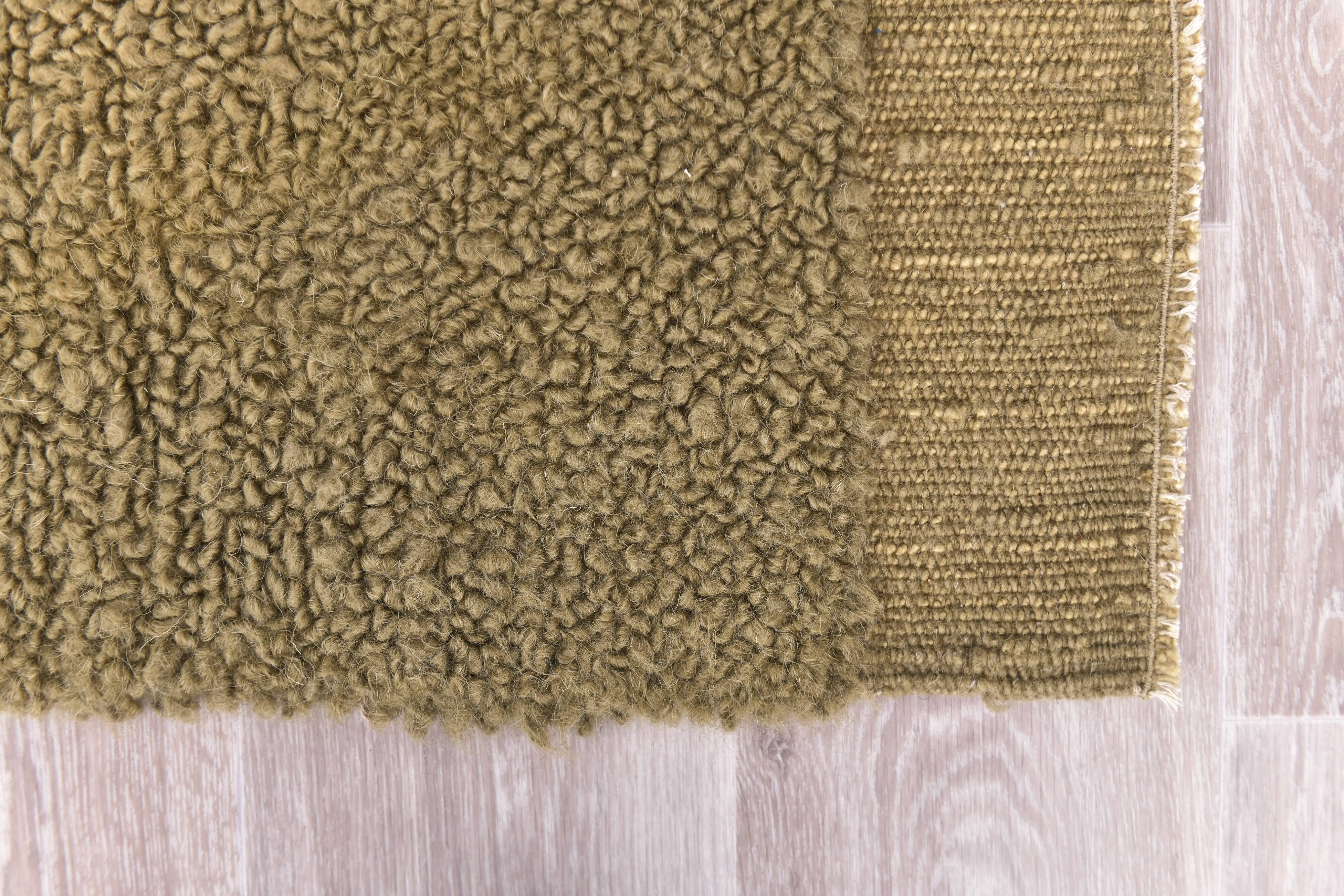 Green Moroccan Berber Area Rug 132x222Cm SK 240774