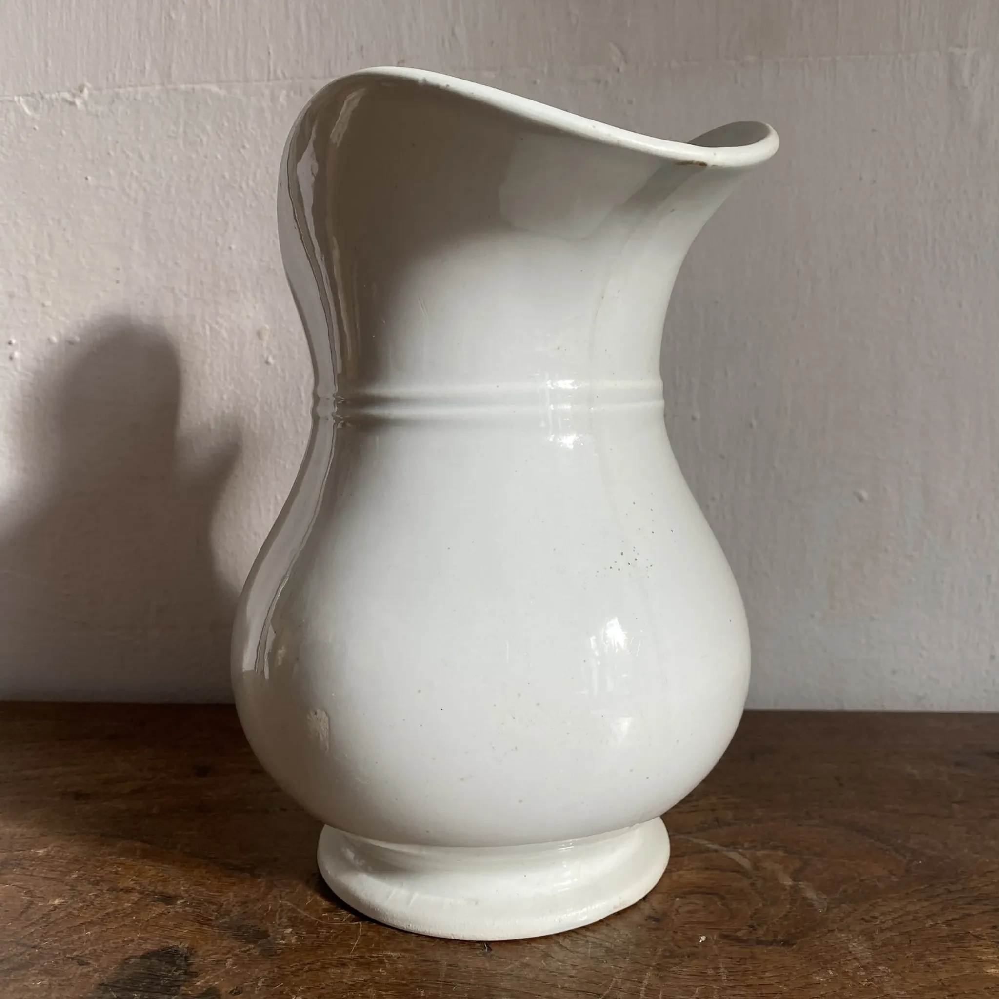 Old pitcher in ironstone Creil and Montereau Barluet (1876-1884)