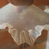 Opaline suspension