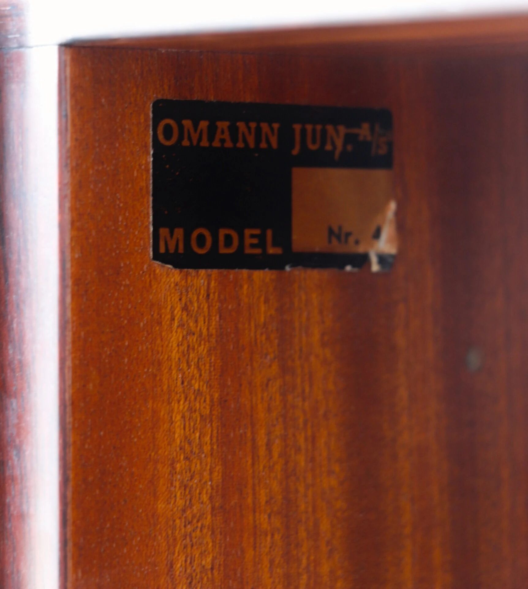 Enfilade Oman Jun in rosewood | Vintage Scandinavian design