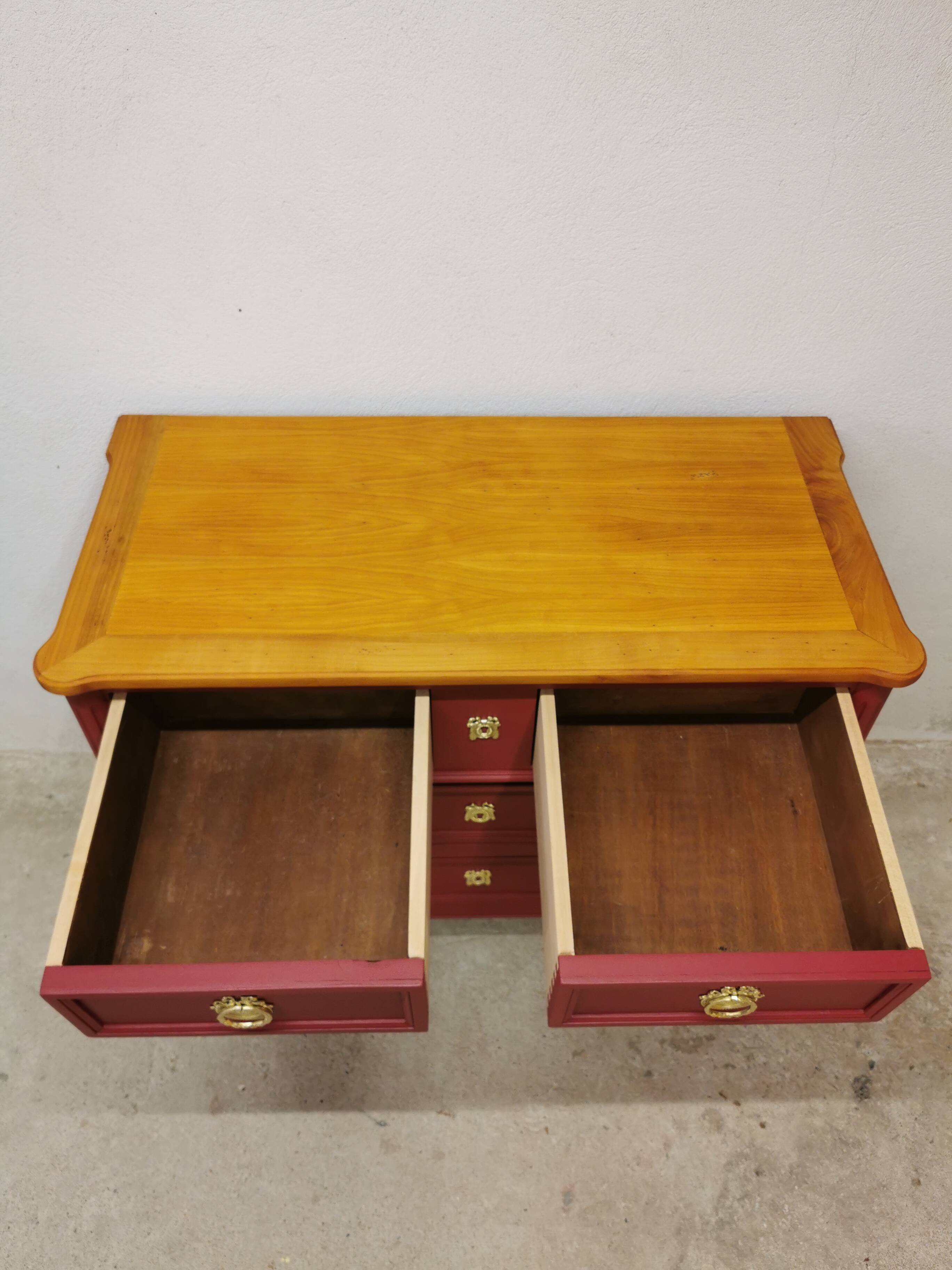 Commode vintage en merisier relookée