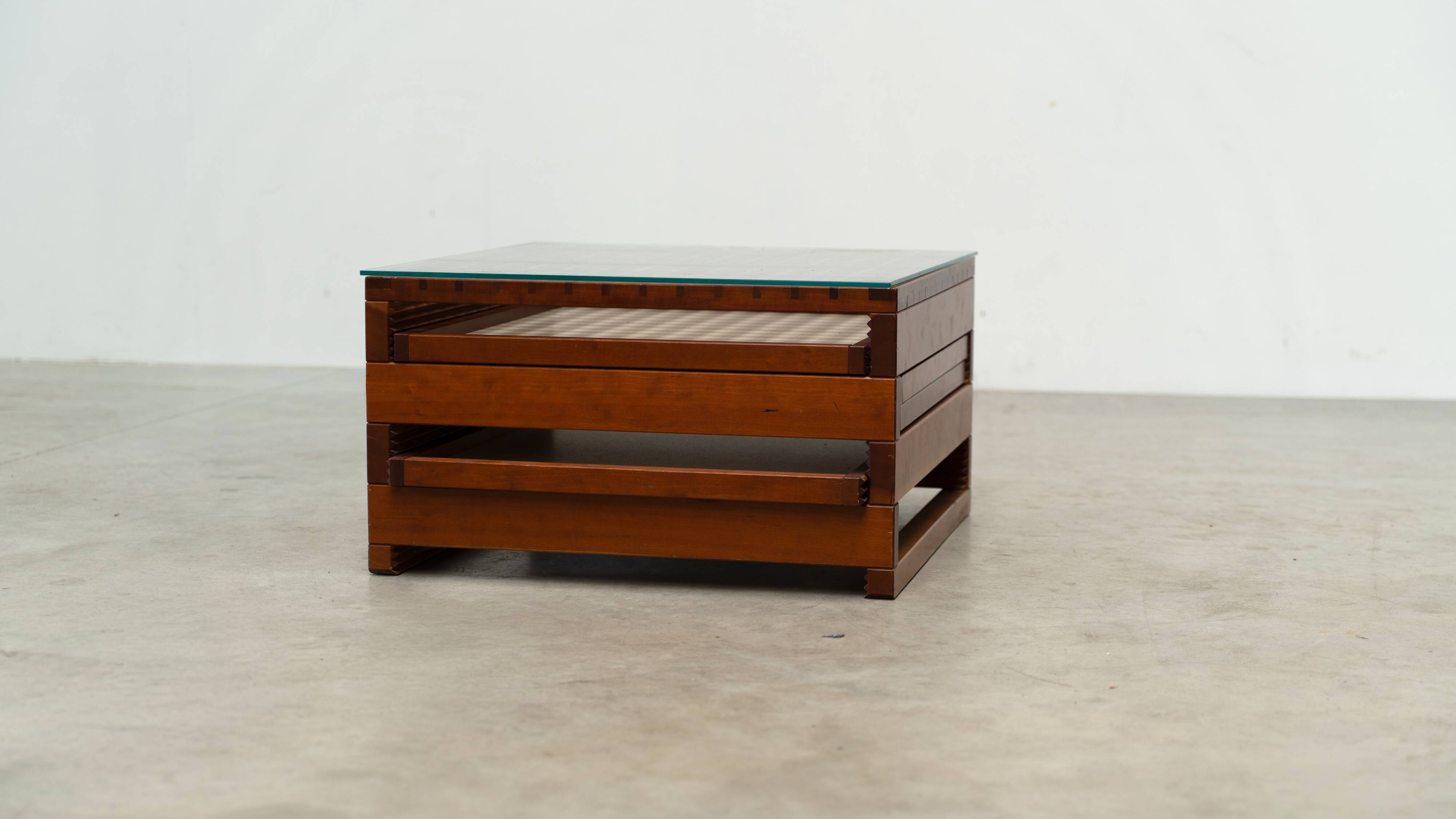 Table basse par Bernard Vuarnesson