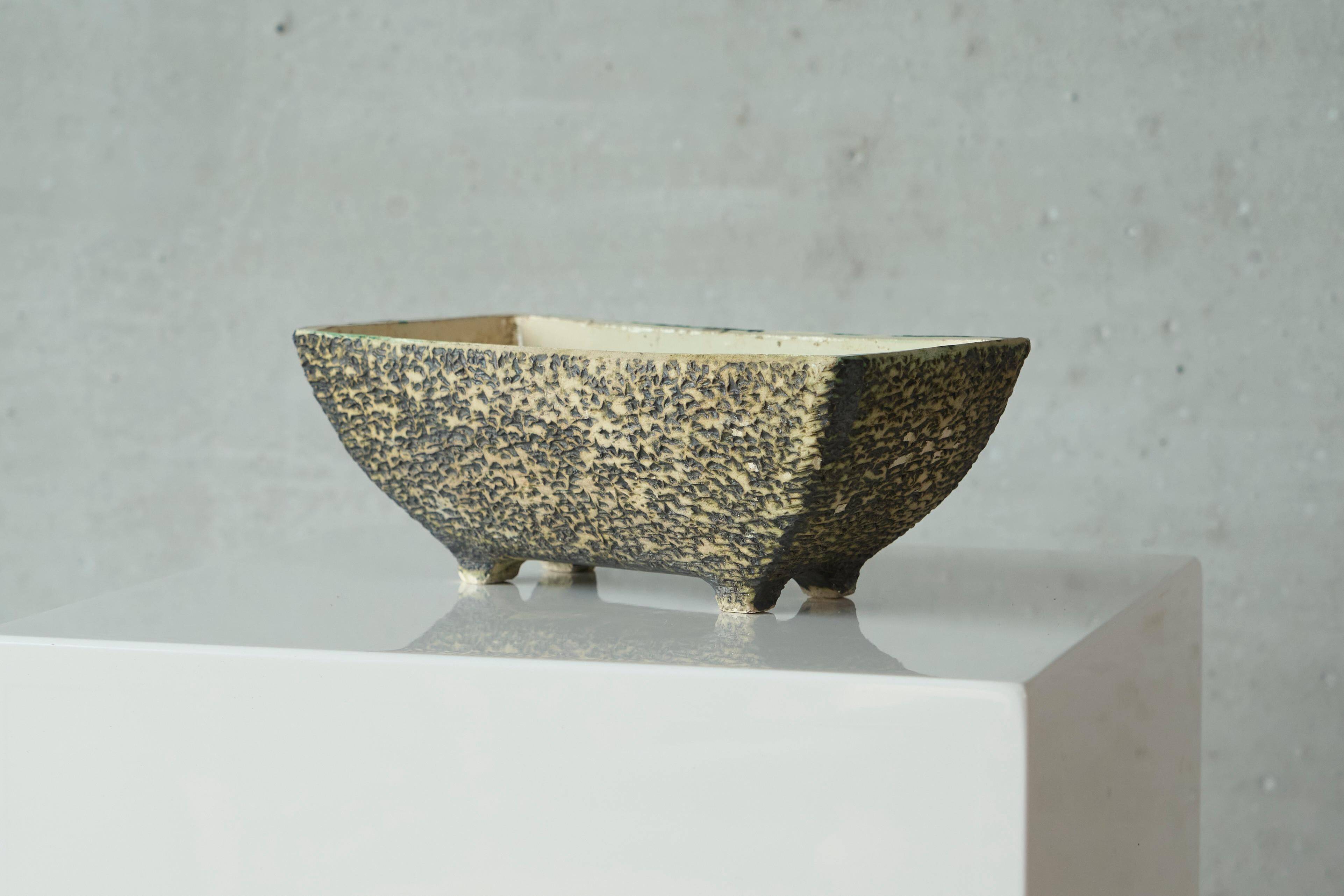 Birch Bark Studio mid-century pottery plant pot, 1950s
