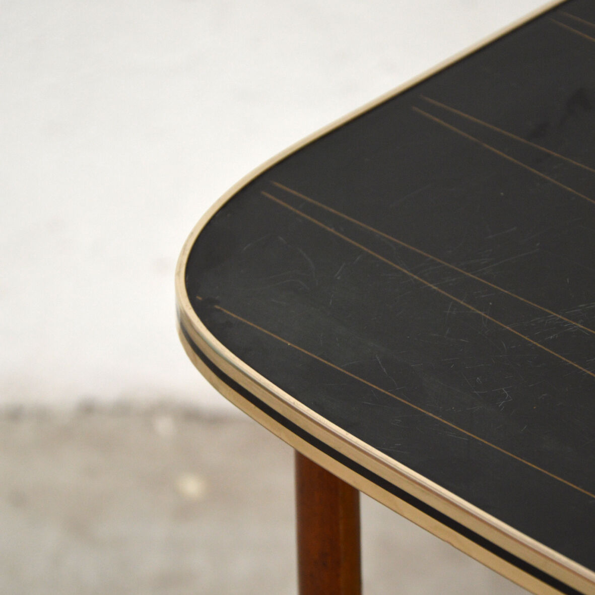 Yellow and black trolley, 1960