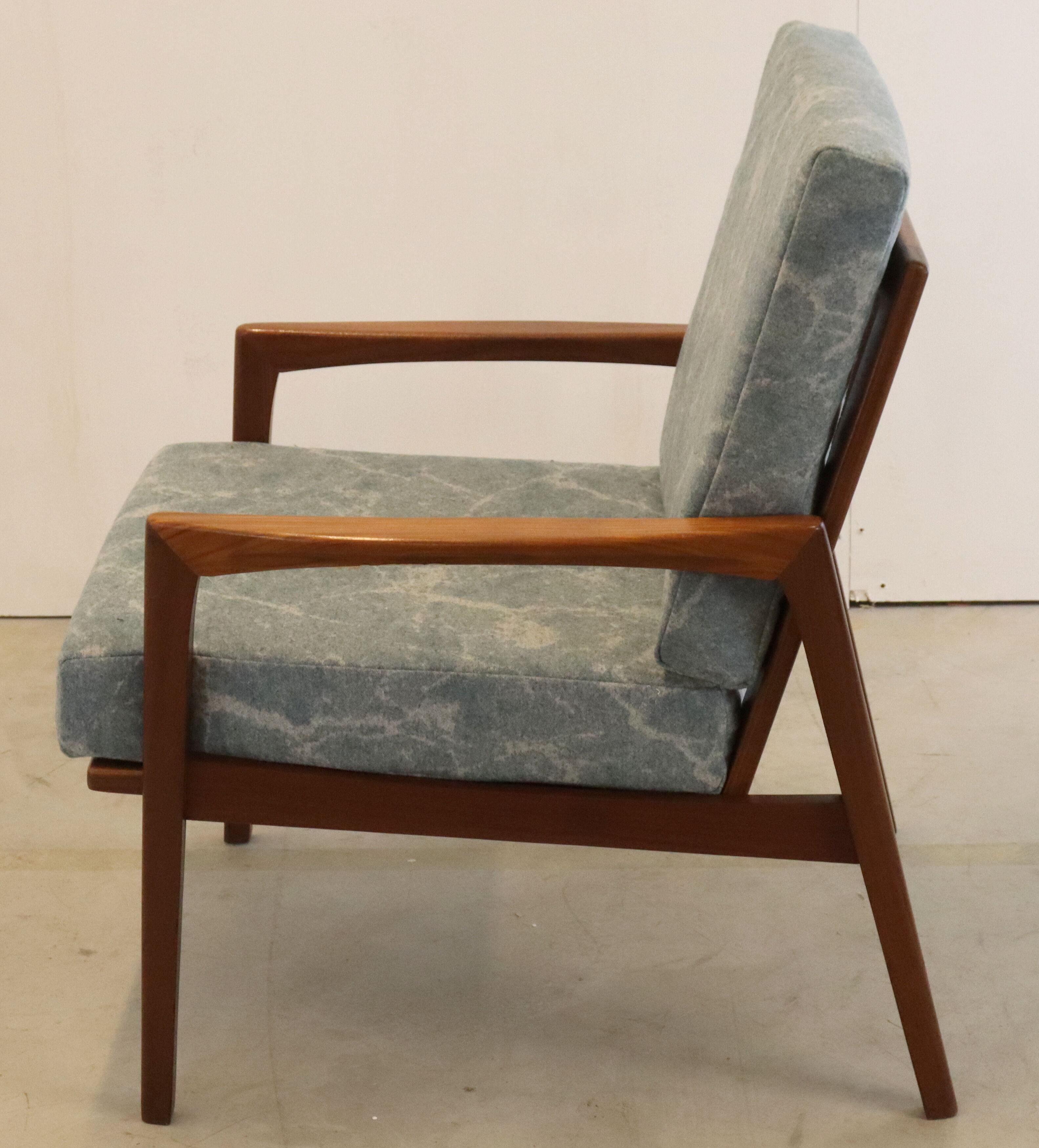Mid century teak Armchair 'Mettmann' - reupholstered