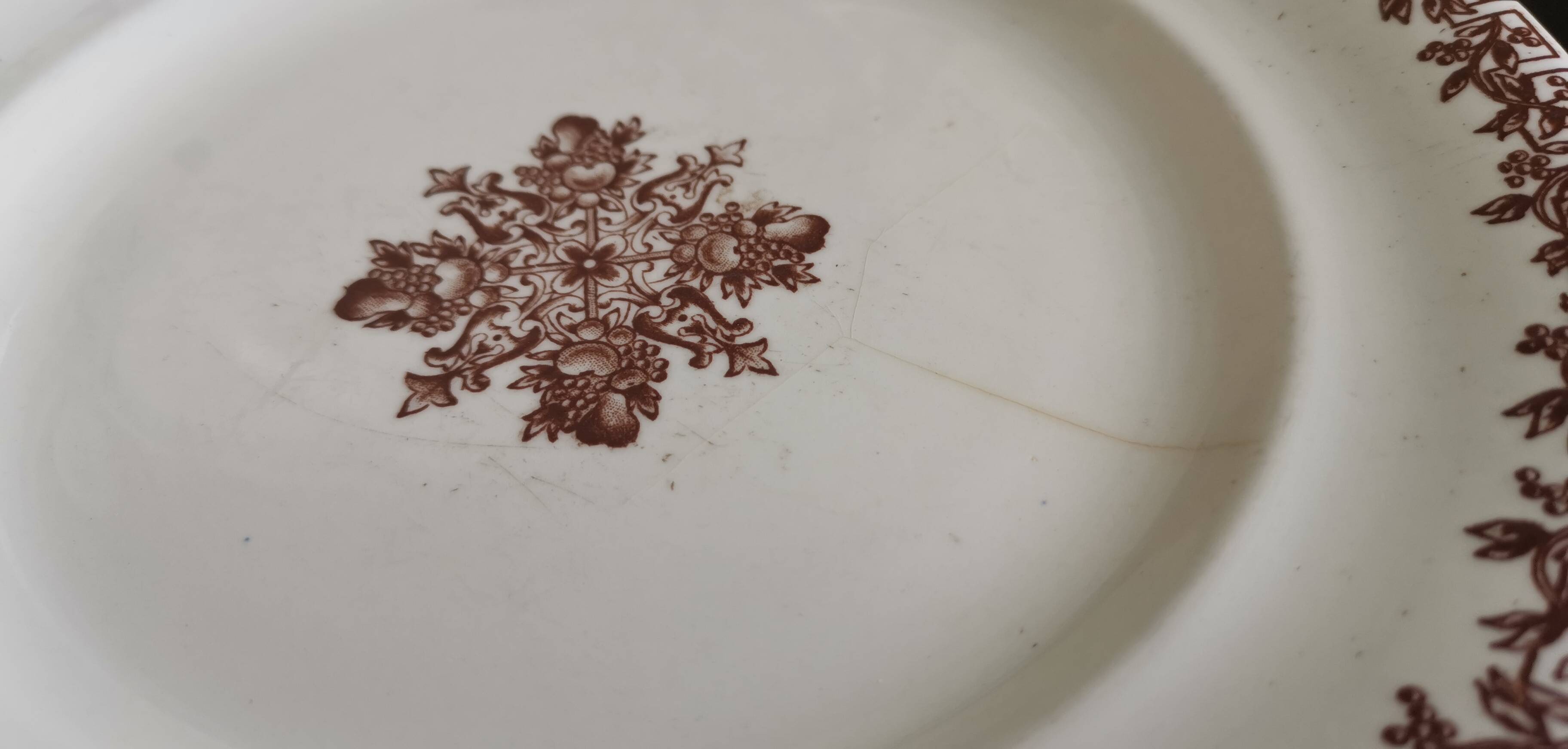 4 old mismatched plates Gien, St Amand, K&G Lunéville