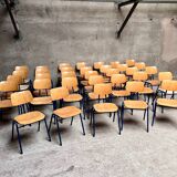 Stackable school chair 32