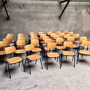 Stackable school chair 32