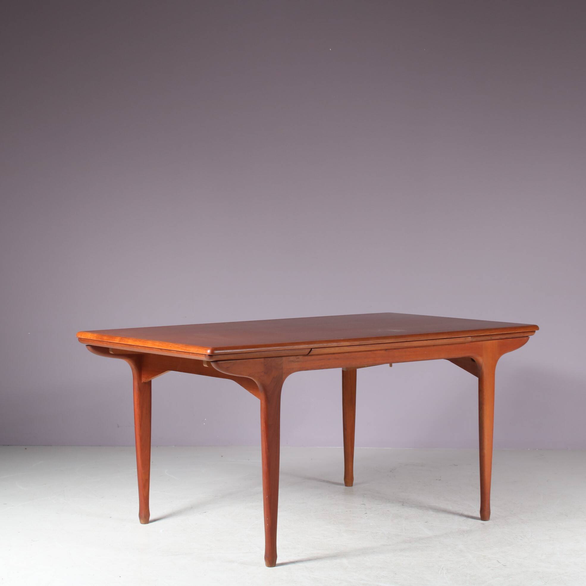 1960s Teak extendible dining table by TV Meubles Paris, France