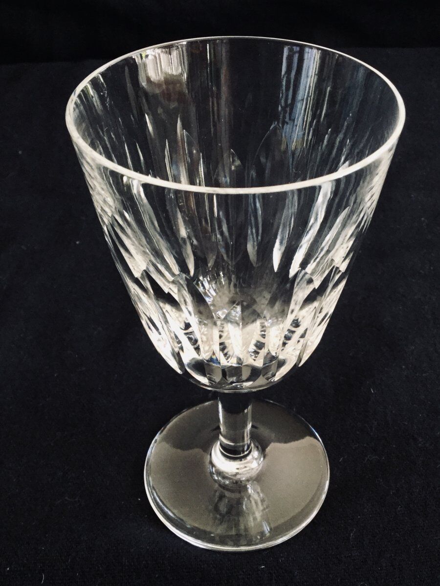 Set of 11 crystal red wine glasses Baccarat model Casino