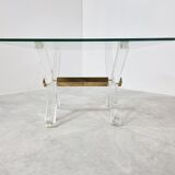 Table basse en laiton et lucite, années 1970