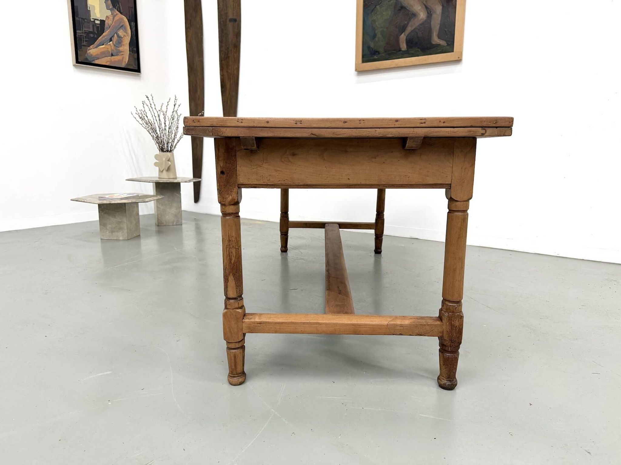 Grande table de ferme à rallonges en merisier massif - Années 1900