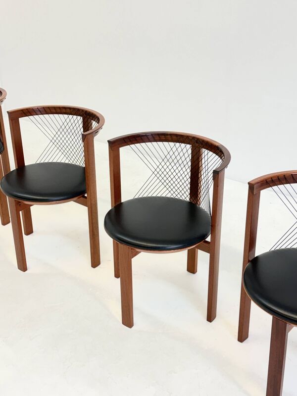 Ensemble de chaises Tranekær String par Niels Jørgen Haugesen