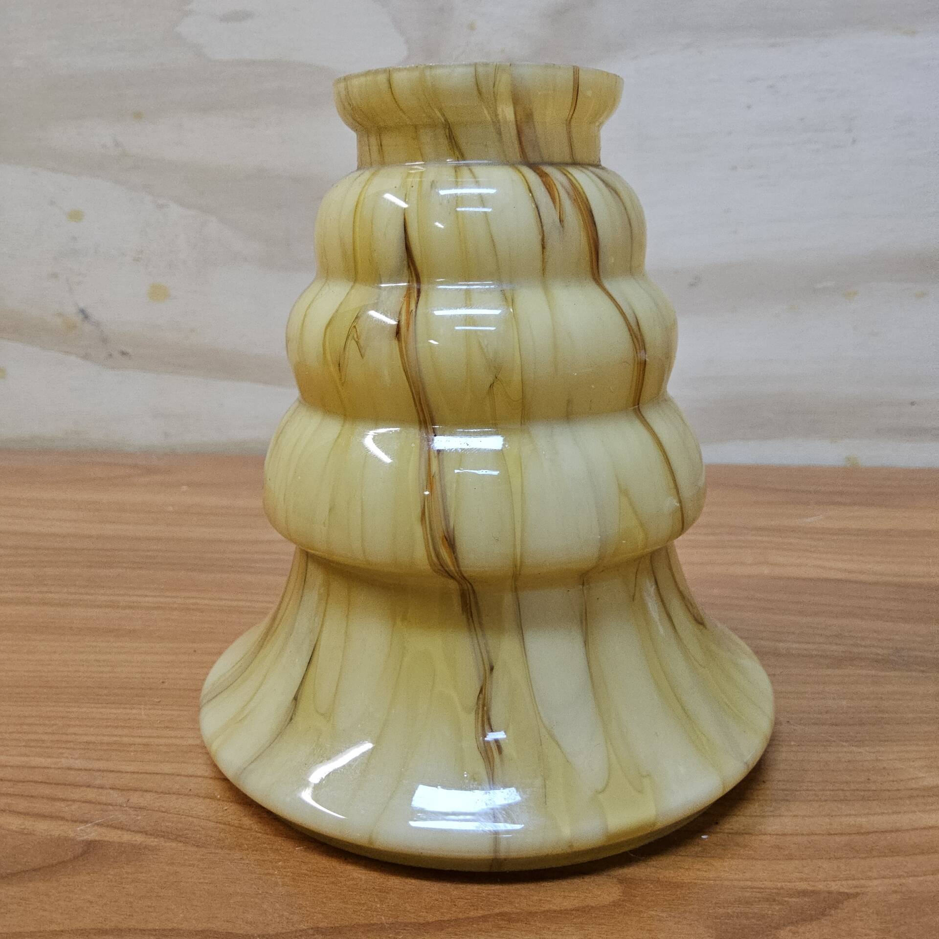 Lampe murale / lampe de nuit Art Déco antique (verre marbré)
