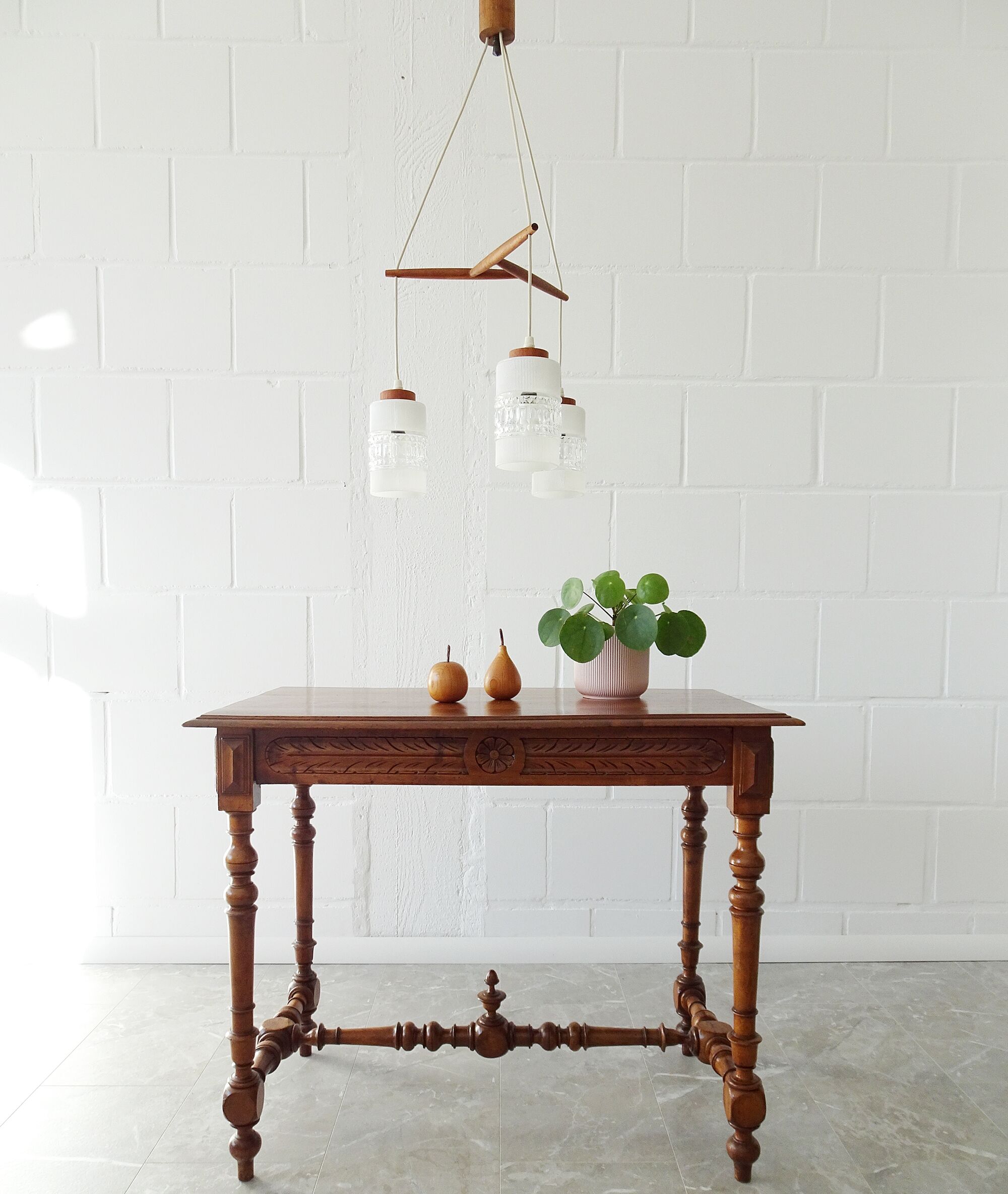 Teak hanging lamp with three lamps, Mid Century chandelier made of glass and teak