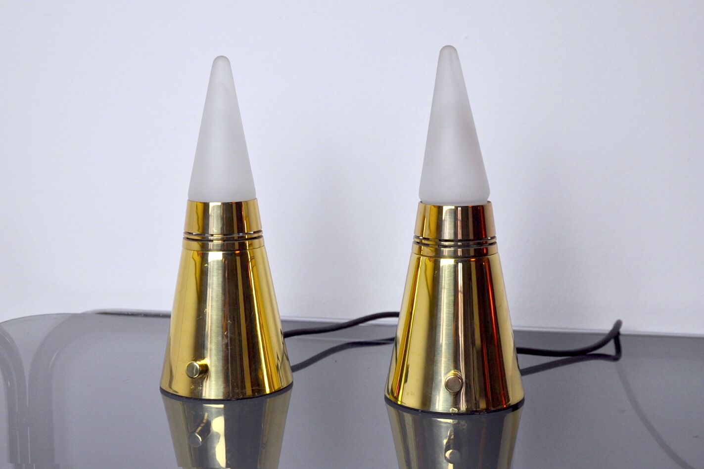 Pair of Venini Pyramidal Lamps 1970