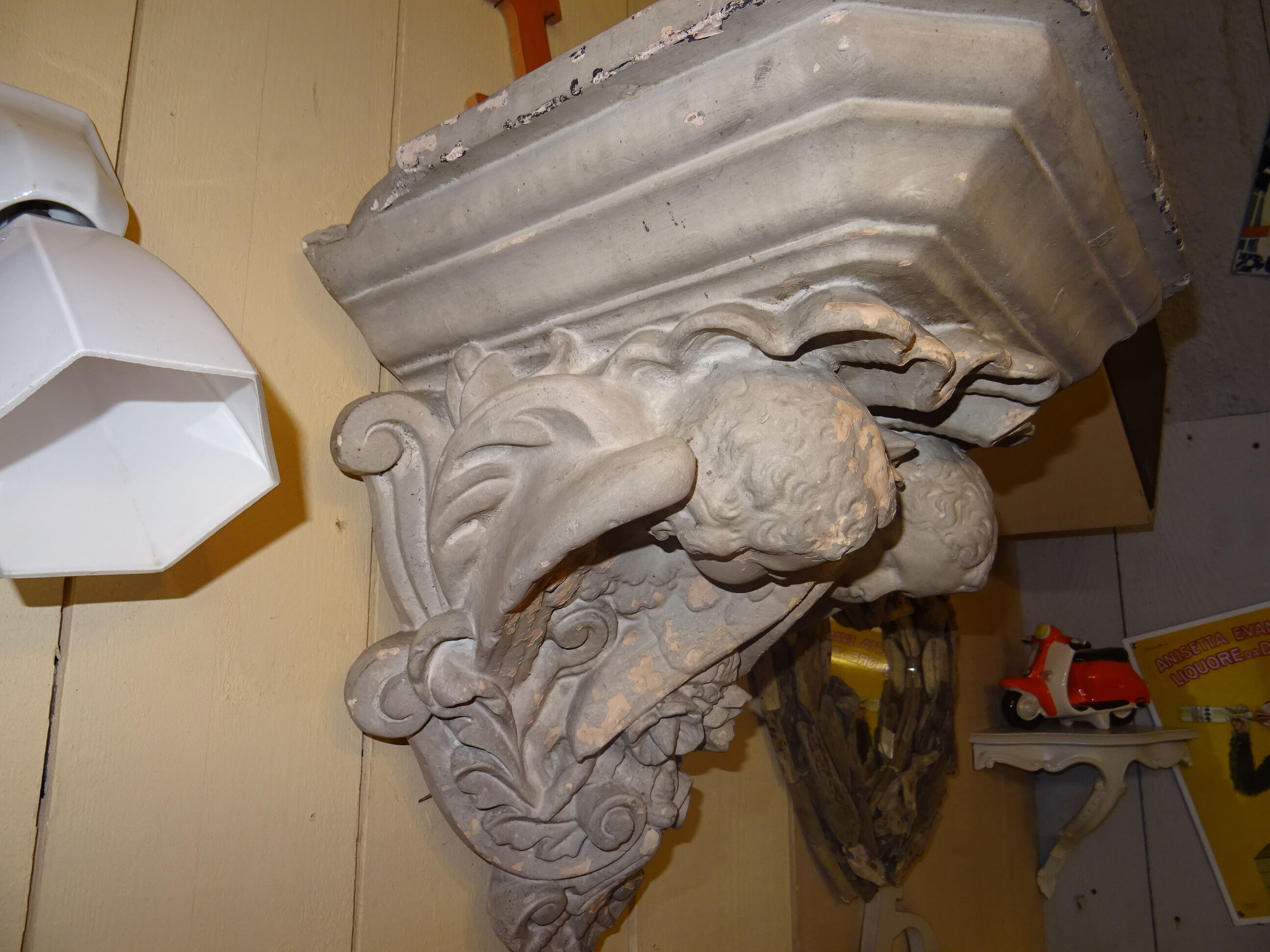 Wall console