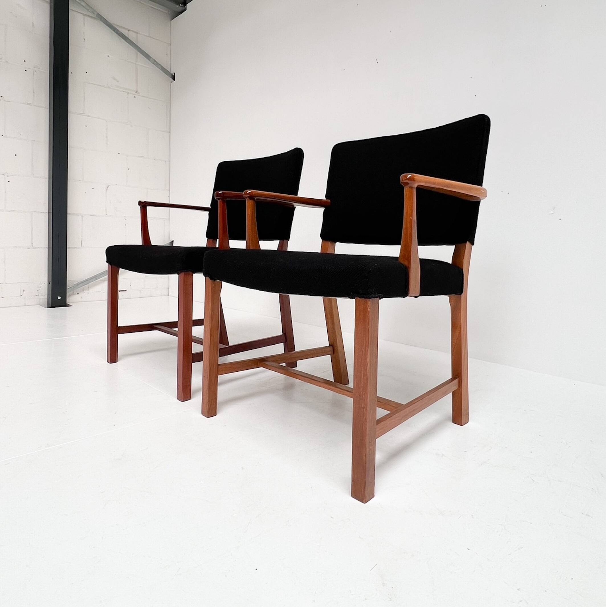 Ensemble de 2 chaises danoises en acajou par Erik Bjorn Olsen, années 1970