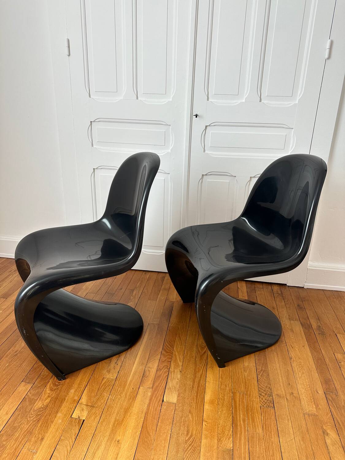Pair of Verner Panton chairs by Herman Miller, 1975