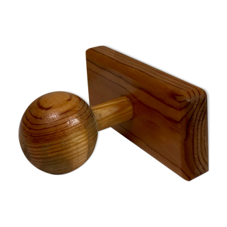 Pine patère from the 70s