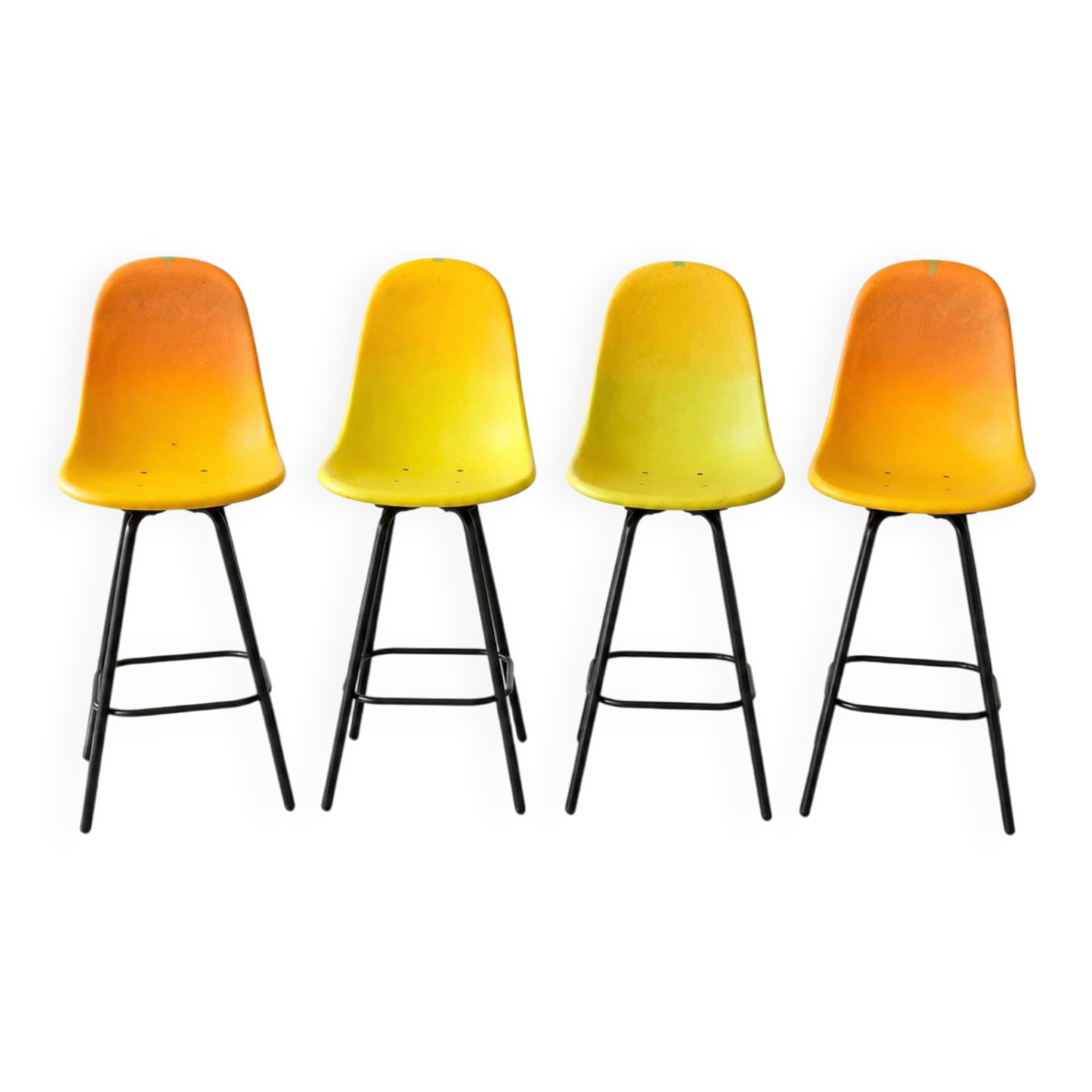 Lot de 4 tabourets de bar design sculptural – coques texturées bicolor
