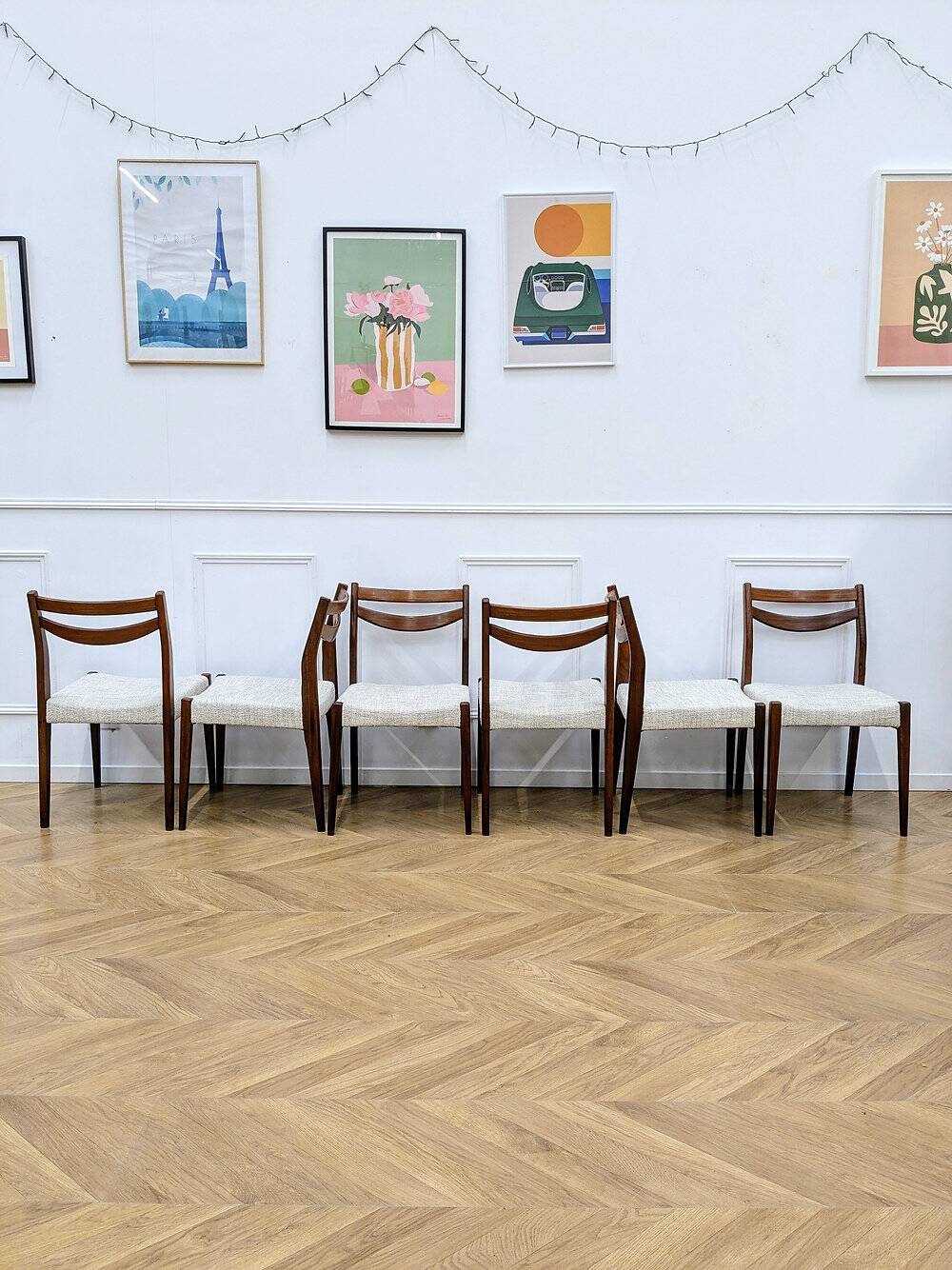 Set of 6 Scandinavian chairs