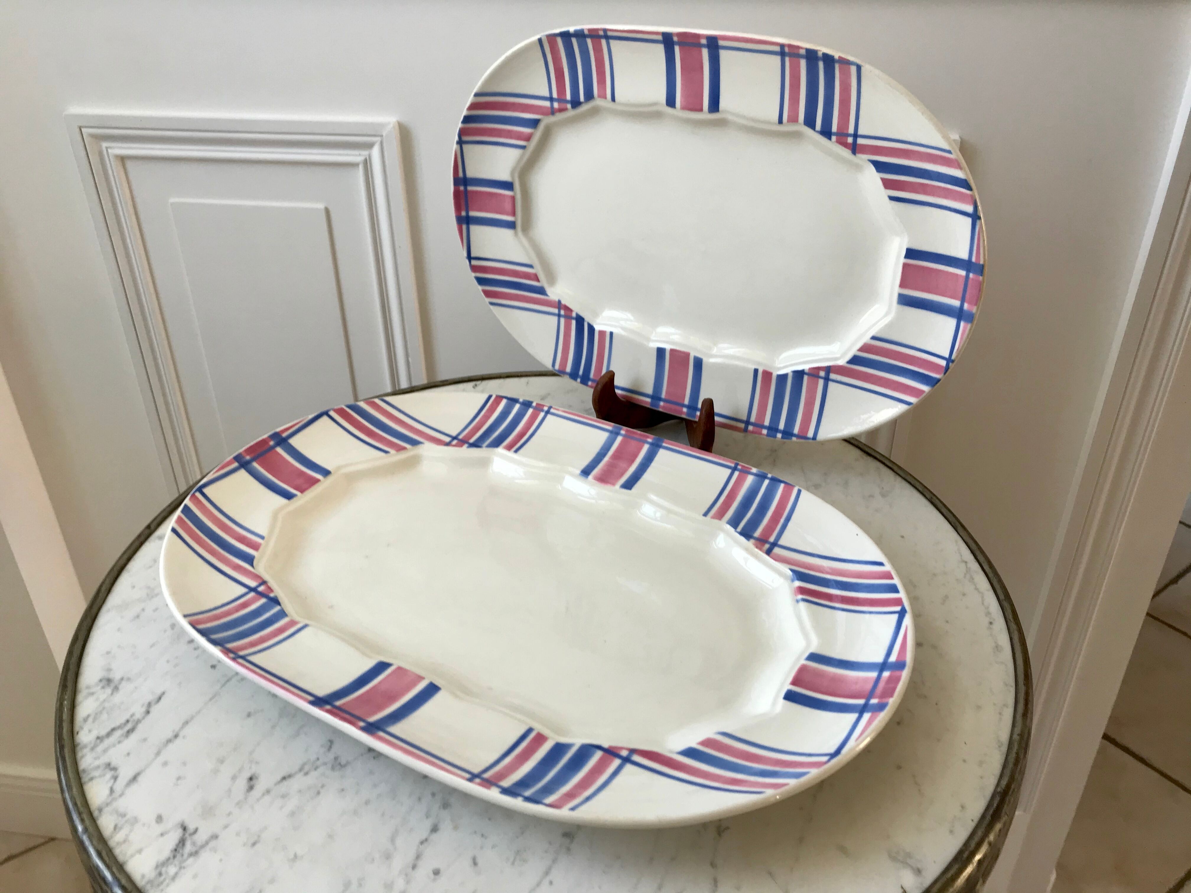 Duo of rectangular dishes HBCM model "Scottish" pink and blue 50s