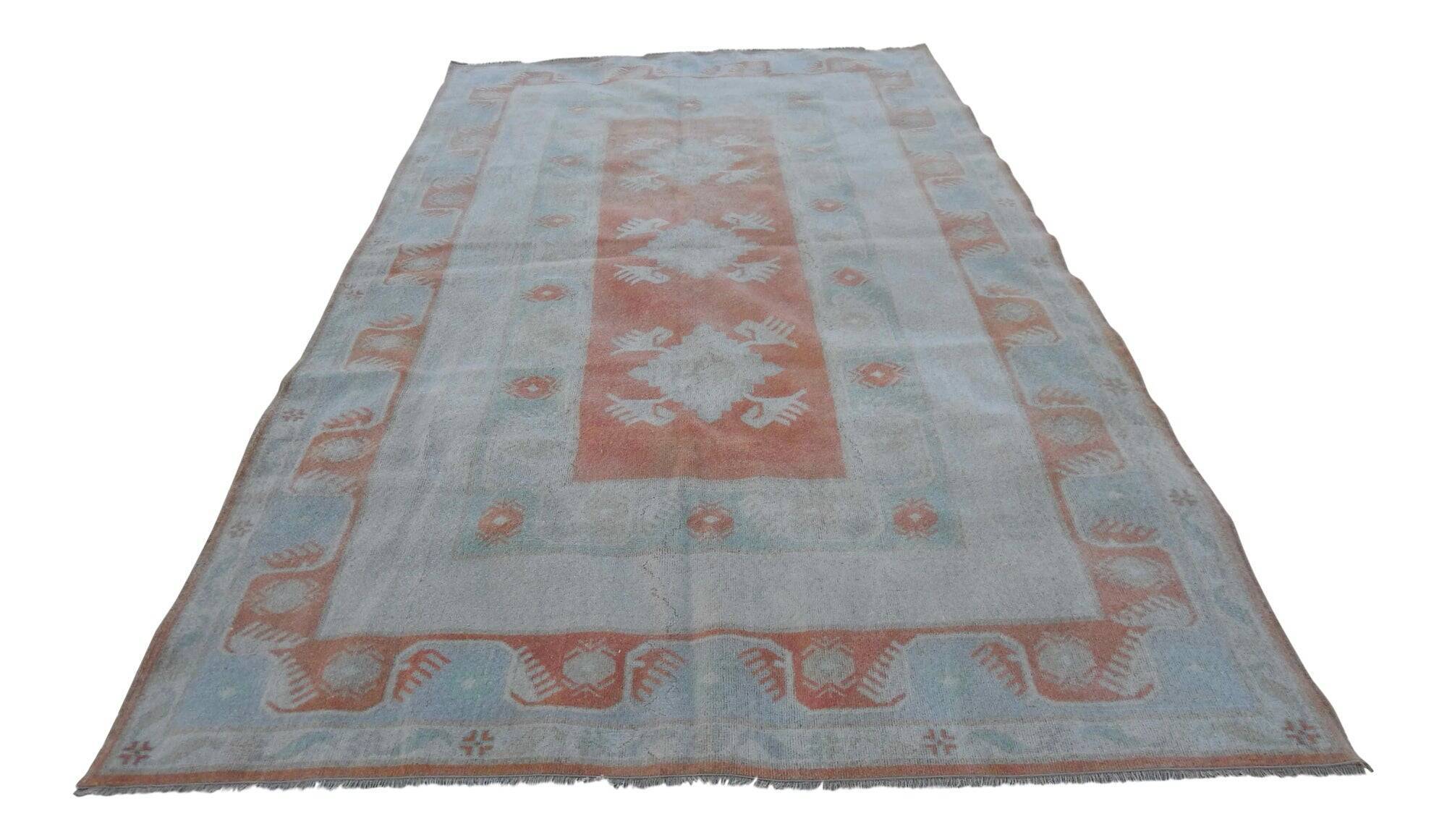 Vintage Turkish Oushak rug 195x312 cm