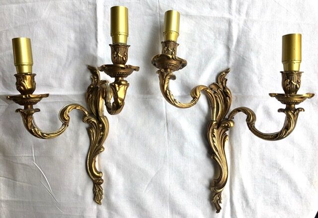 Pair of bronze wall lamps