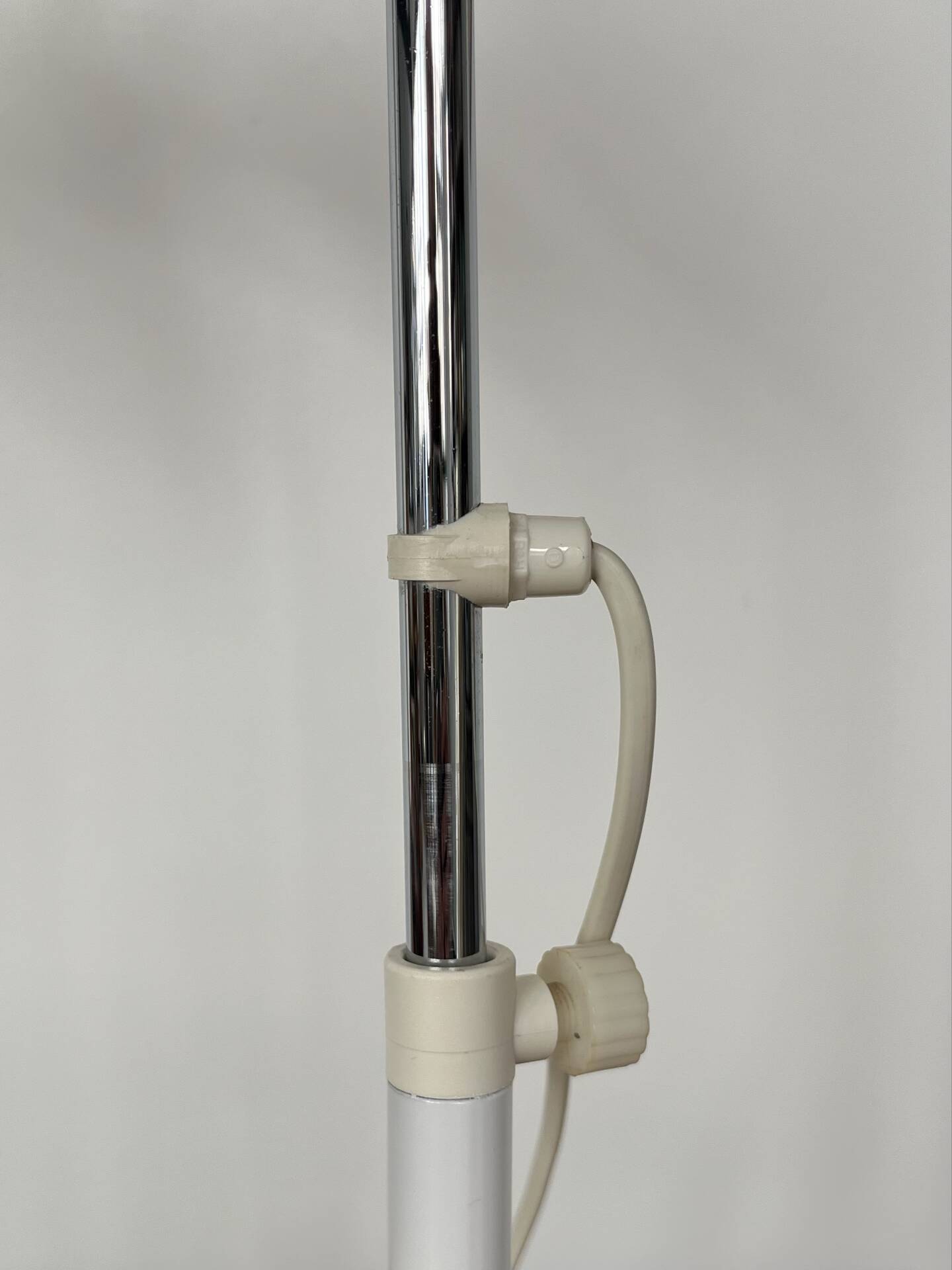 Grande lampe de bureau articulée