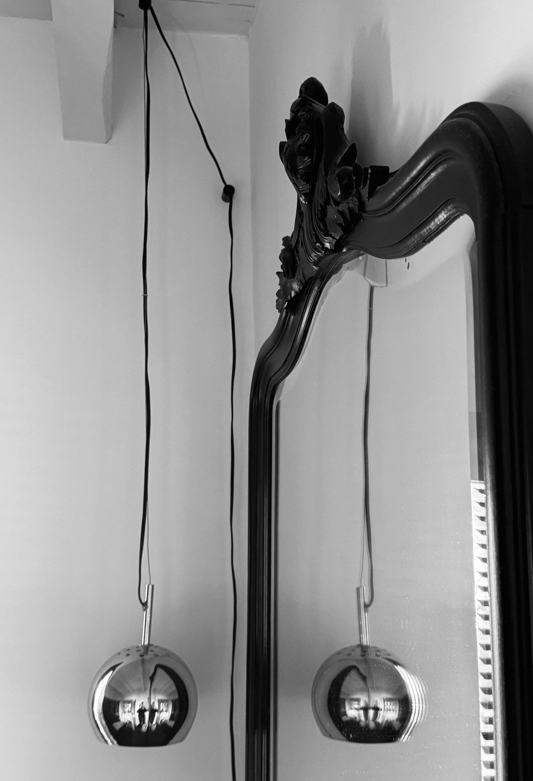 Chrome suspension from the '70s/'80s